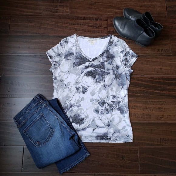 Coldwater Creek Floral / Rose Black & White Modern T-Shirt Tee Lined NWOT - Picture 13 of 13